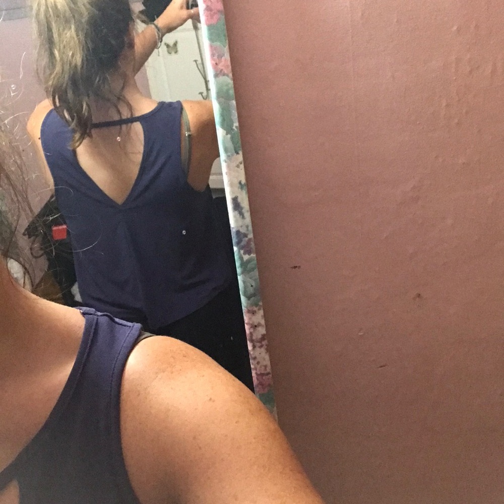 Tank top - Picture 4 of 4
